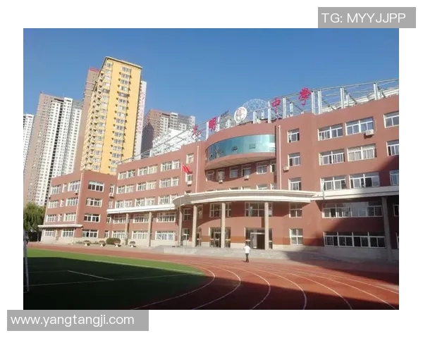 吴前:从青涩少年到篮球巨星的成长之路与奋斗故事